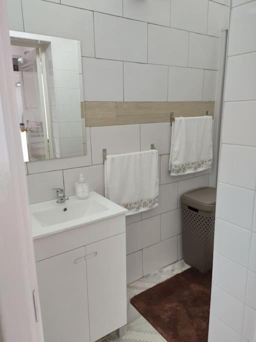 Rua De Baixo Apartments Calheta  Экстерьер фото
